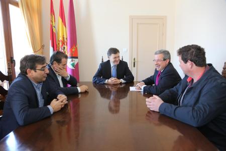 Imagen El presidente de la Diputación visita Bernardos